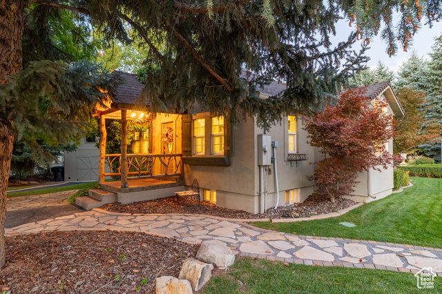 Photo 79 for MLS #2117501 at 2238 E Cottonwood Cove Ln