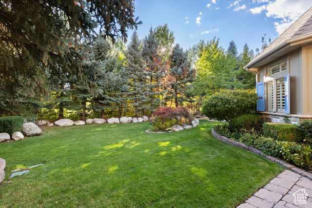 Photo 109 for MLS #2117501 at 2238 E Cottonwood Cove Ln