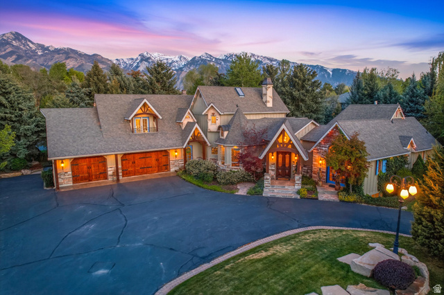 2238 E Cottonwood Cove Ln
                     MLS #2117501