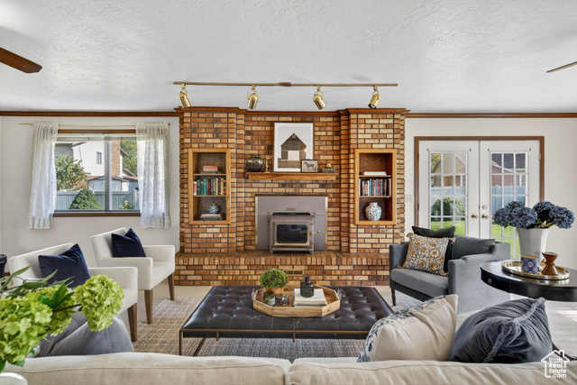 Photo 7 for MLS #2117503 at 5517 S White Springs Dr