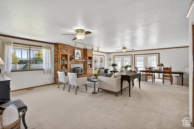 Photo 9 for MLS #2117503 at 5517 S White Springs Dr