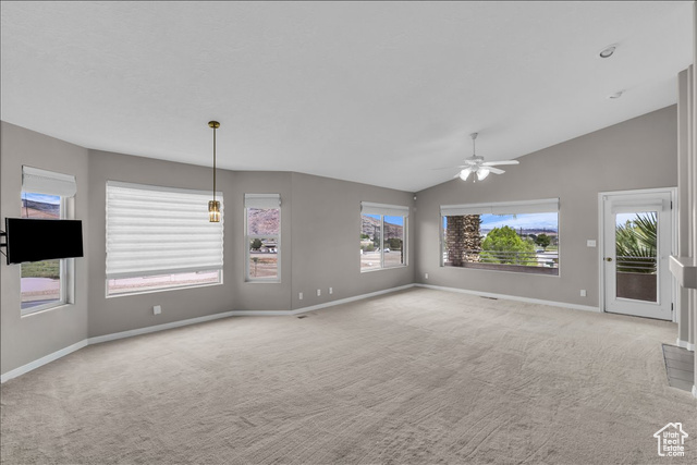 Photo 12 for MLS #2117527 at 639 W Uxbridge Cir