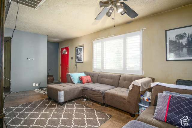 Photo 11 for MLS #2117538 at 4843 S 4720 West