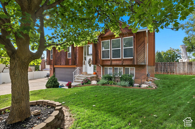 Photo 2 for MLS #2117541 at 643 N Eccles Ave