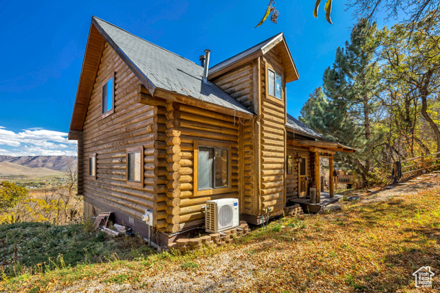 Photo 4 for MLS #2117546 at 3978 E 1950 North