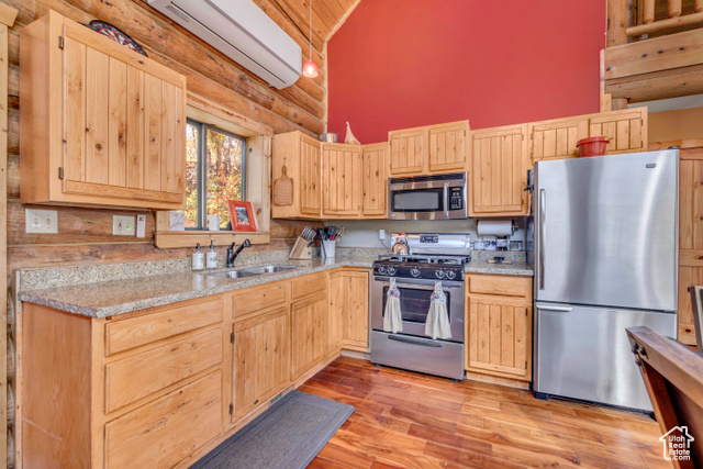 Photo 9 for MLS #2117546 at 3978 E 1950 North