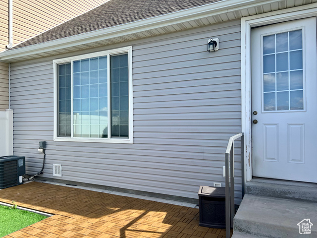 Photo 19 for MLS #2117552 at 703 N 150 East