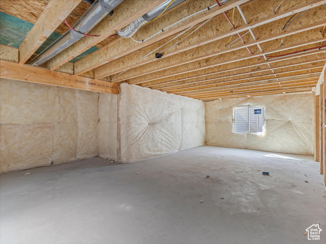 Photo 18 for MLS #2117553 at 2392 E Woodbury Ln