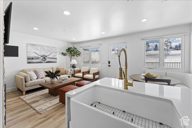 Photo 3 for MLS #2117555 at 3285 Lower Saddleback Rd #6A