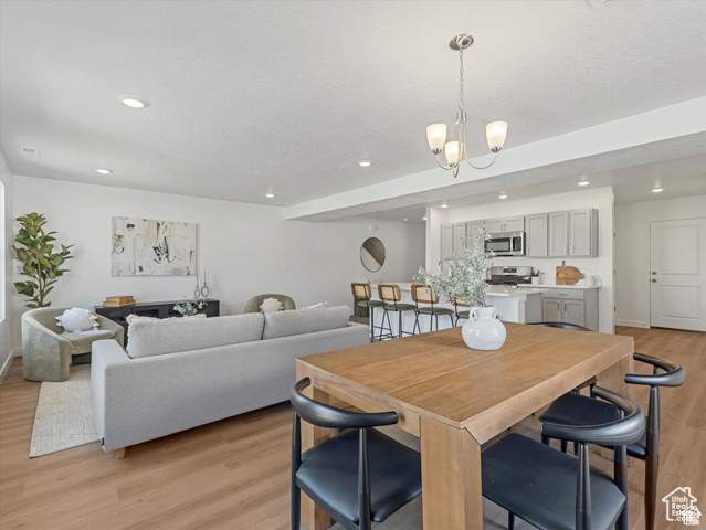 Photo 12 for MLS #2117558 at 2382 E Woodbury Ln