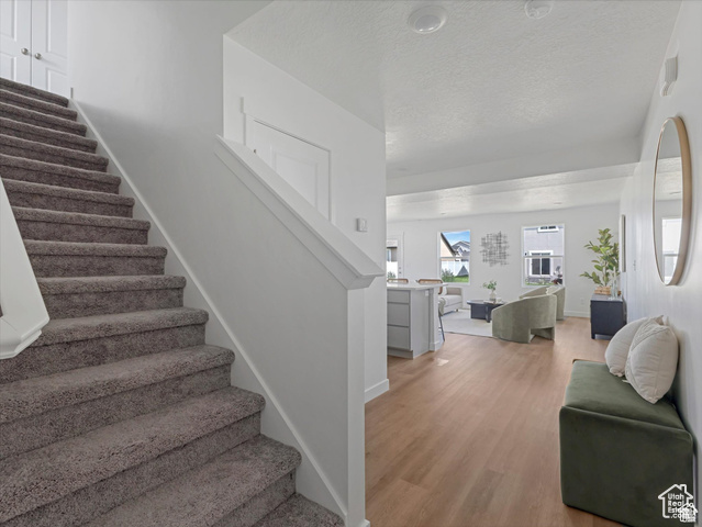 Photo 5 for MLS #2117558 at 2382 E Woodbury Ln