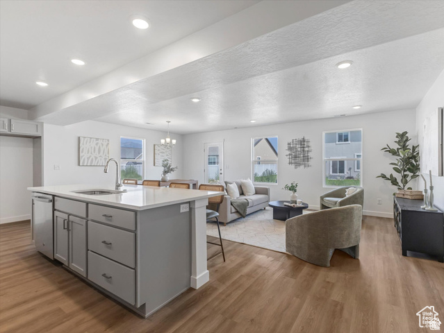 Photo 8 for MLS #2117558 at 2382 E Woodbury Ln
