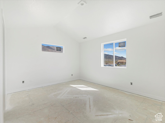Photo 14 for MLS #2117565 at 2372 E Woodbury Ln