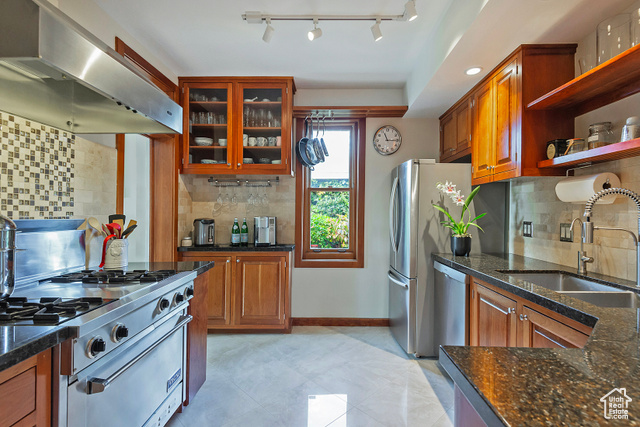 Photo 11 for MLS #2117575 at 716 E 4th Ave