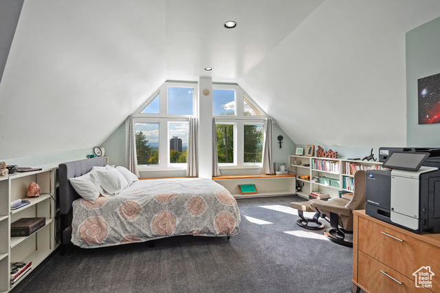 Photo 19 for MLS #2117575 at 716 E 4th Ave