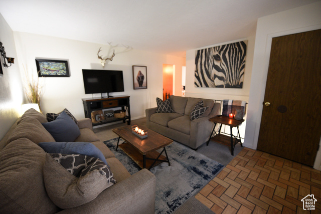 Photo 4 for MLS #2117576 at 2306 W Bonniebrook Cir