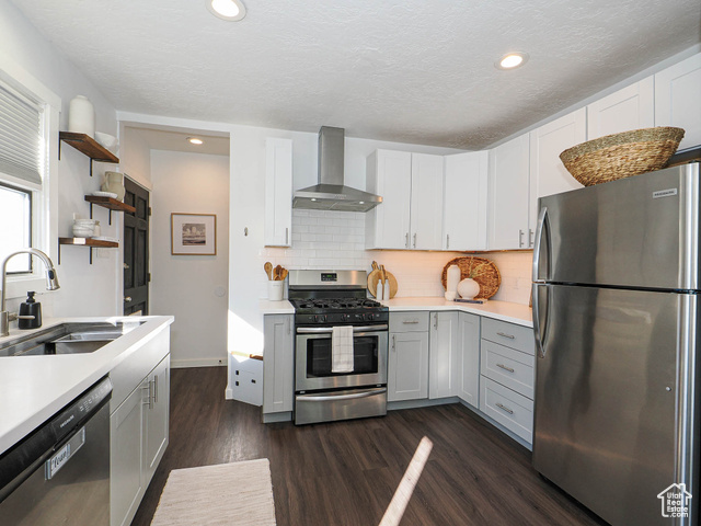 Photo 8 for MLS #2117578 at 1534 S 200 East