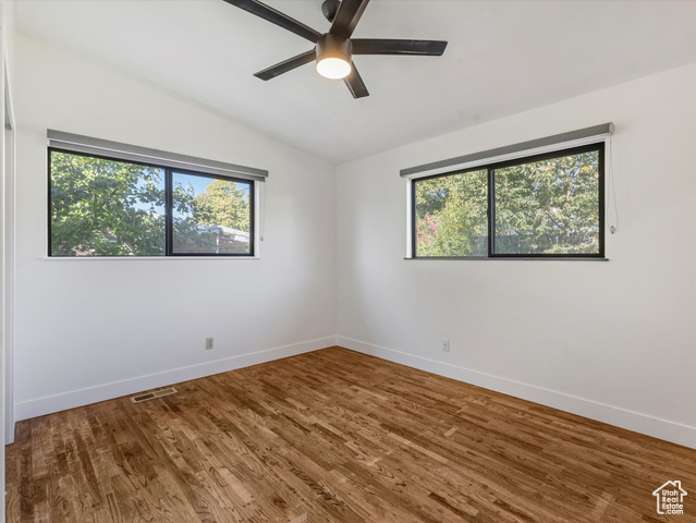 Photo 13 for MLS #2117579 at 2203 E Vimont Ave