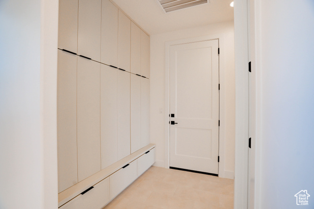 Photo 10 for MLS #2117583 at 4799 W 2020 South