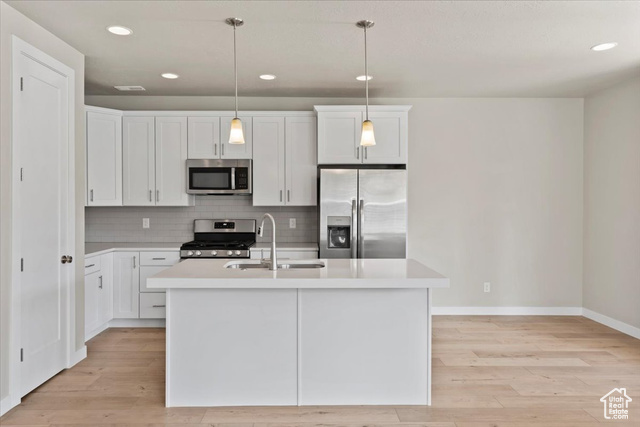 Photo 9 for MLS #2117586 at 4746 W Duckhorn Dr