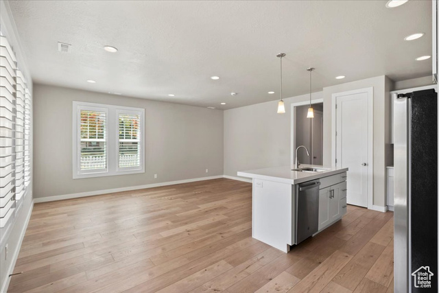 Photo 6 for MLS #2117586 at 4746 W Duckhorn Dr