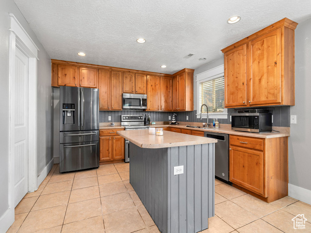 Photo 5 for MLS #2117587 at 1131 S 1425 West