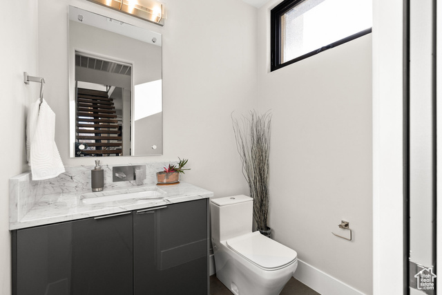 Photo 43 for MLS #2117600 at 2255 S Hill Rd #1