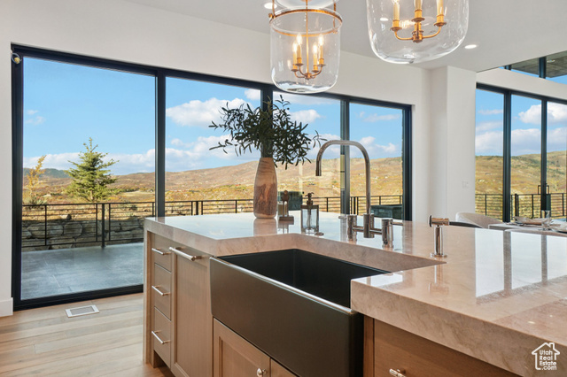 Photo 21 for MLS #2117601 at 2738 Longspur Ln