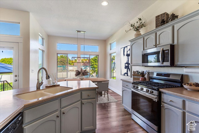 Photo 2 for MLS #2117622 at 3287 N 1375 West