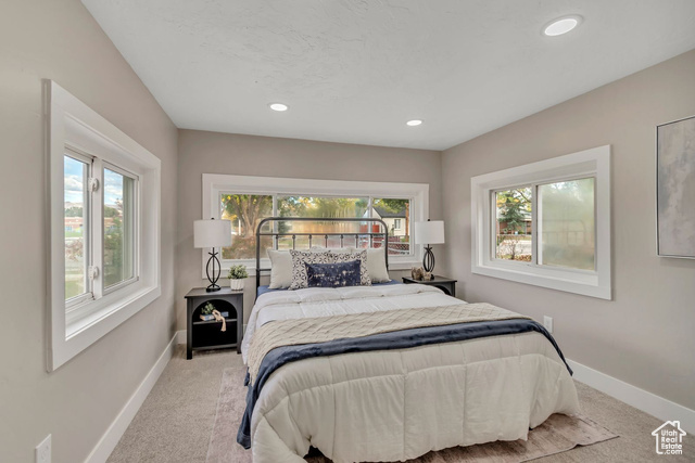 Photo 10 for MLS #2117639 at 1305 W Mead Ave