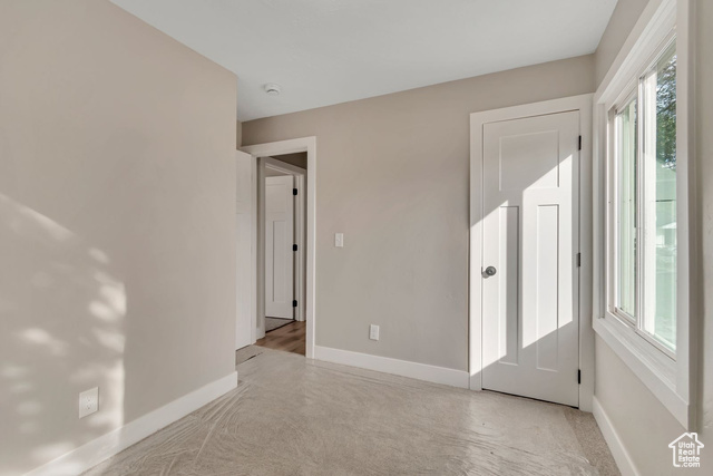 Photo 14 for MLS #2117639 at 1305 W Mead Ave