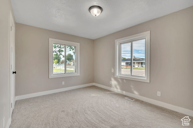 Photo 13 for MLS #2117639 at 1305 W Mead Ave