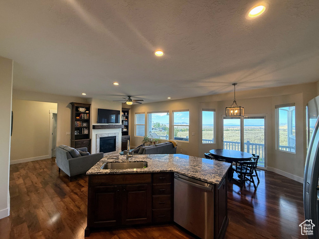 Photo 5 for MLS #2117644 at 891 E 240 South