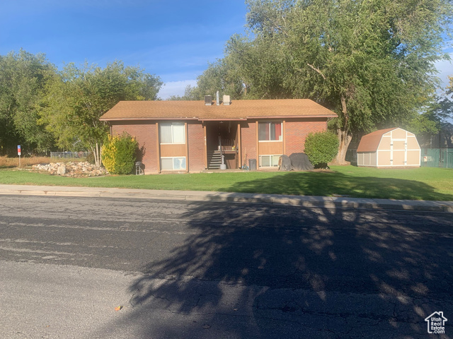 Photo 2 for MLS #2117648 at 4612 Carnegie Tech St