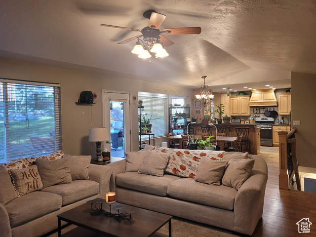 Photo 3 for MLS #2117652 at 1146 E 3300 North