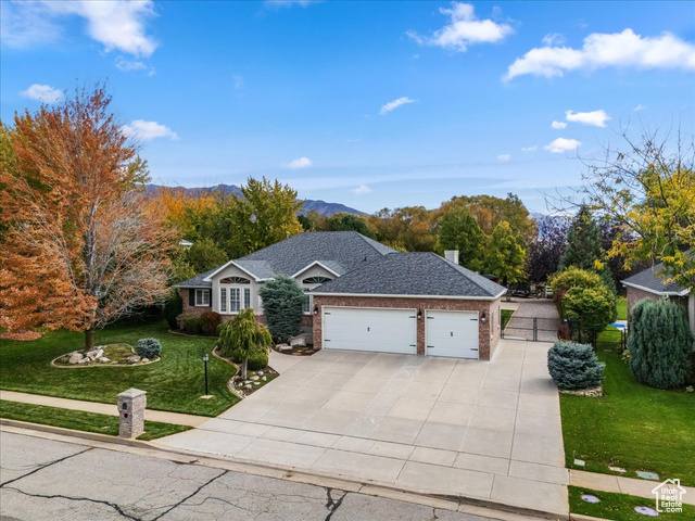 Photo 3 for MLS #2117656 at 256 Seemore Dr