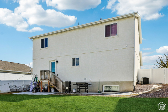Photo 45 for MLS #2117673 at 3936 S Sennie Dr