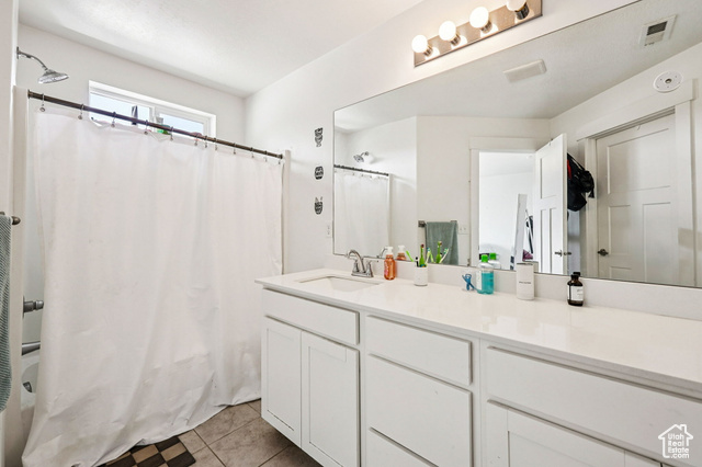 Photo 25 for MLS #2117673 at 3936 S Sennie Dr