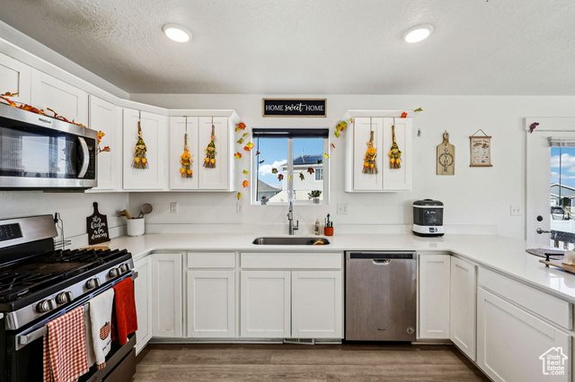 Photo 13 for MLS #2117673 at 3936 S Sennie Dr