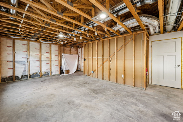 Photo 29 for MLS #2117673 at 3936 S Sennie Dr