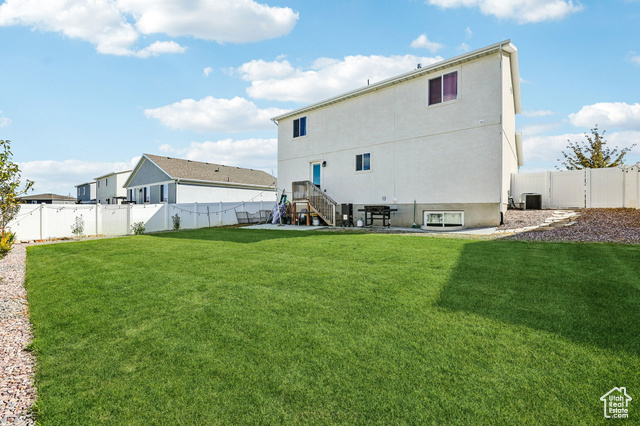 Photo 32 for MLS #2117673 at 3936 S Sennie Dr