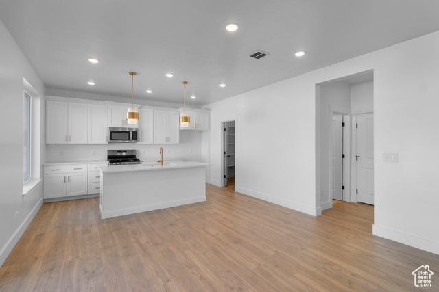 Photo 43 for MLS #2117682 at 678 N 600 West #103