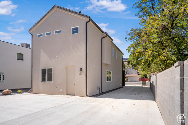 Photo 54 for MLS #2117683 at 375 S 200 West