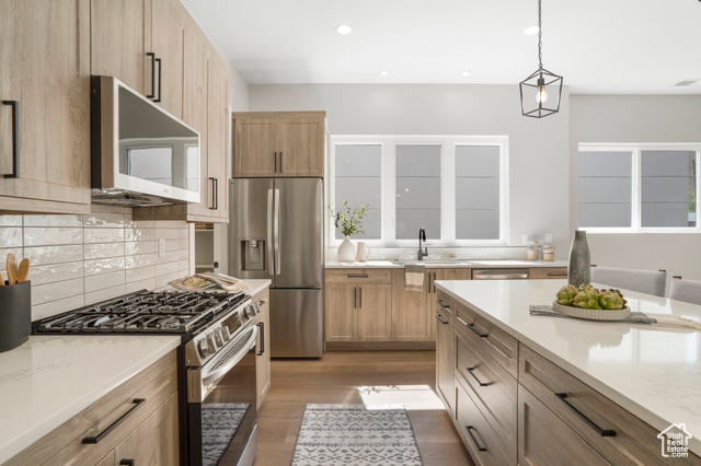 Photo 36 for MLS #2117683 at 375 S 200 West