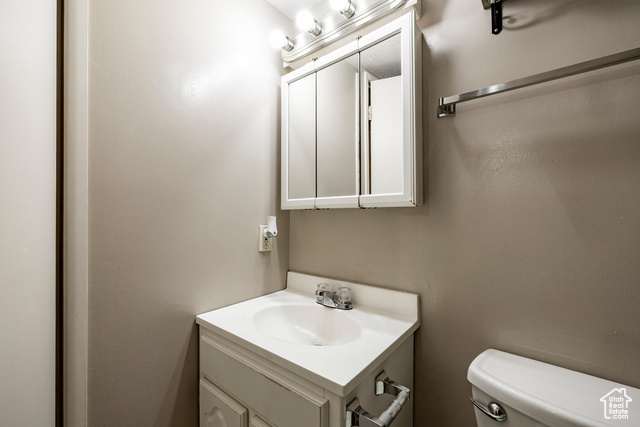Photo 17 for MLS #2117693 at 803 E 6th Ave