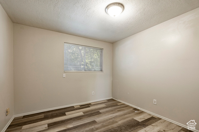 Photo 12 for MLS #2117693 at 803 E 6th Ave