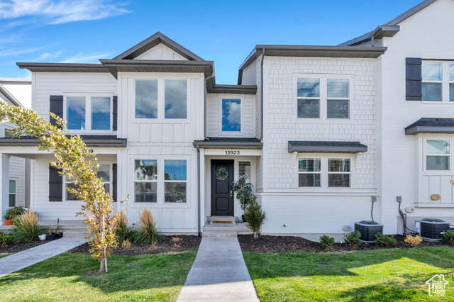 13923 S CANAAN PEAK DR #1532, Herriman UT 84096