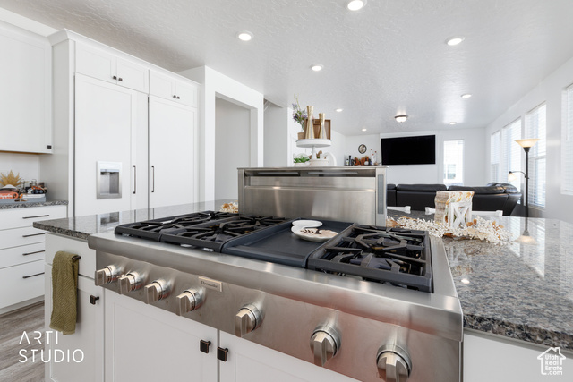 Photo 9 for MLS #2117701 at 120 4325 West