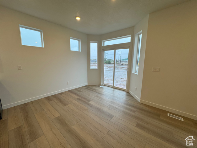 Photo 15 for MLS #2117704 at 1004 W Motor Vu Dr #213