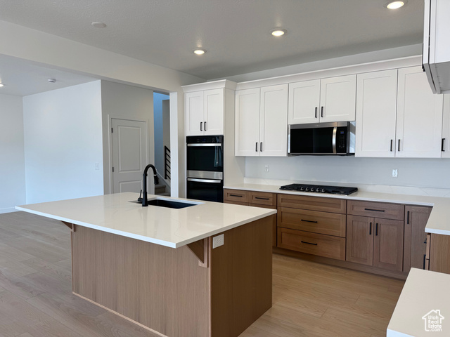 Photo 5 for MLS #2117708 at 939 W Motor Vu Dr #205